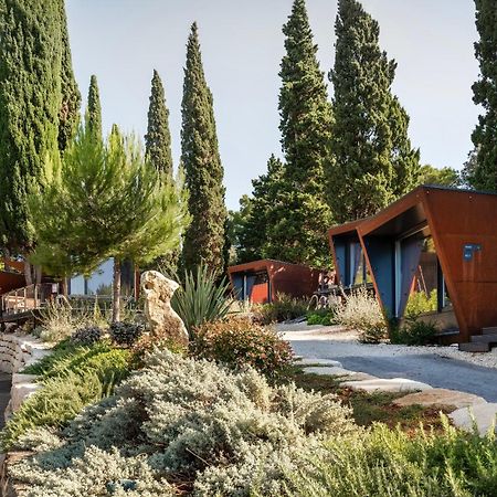 Porton Nature Hideouts 로비니 외부 사진